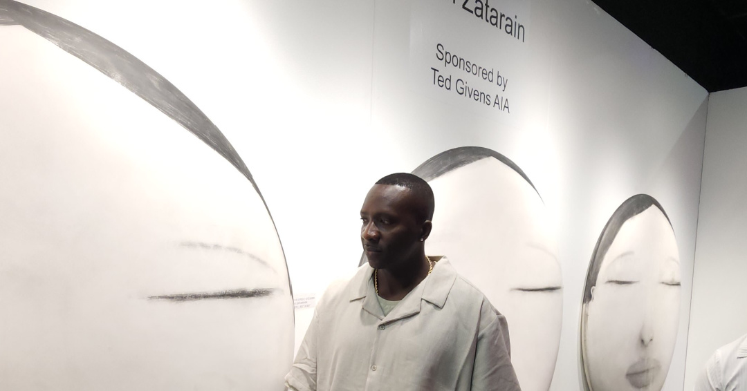 Gallery entrance — Mirando Gallery